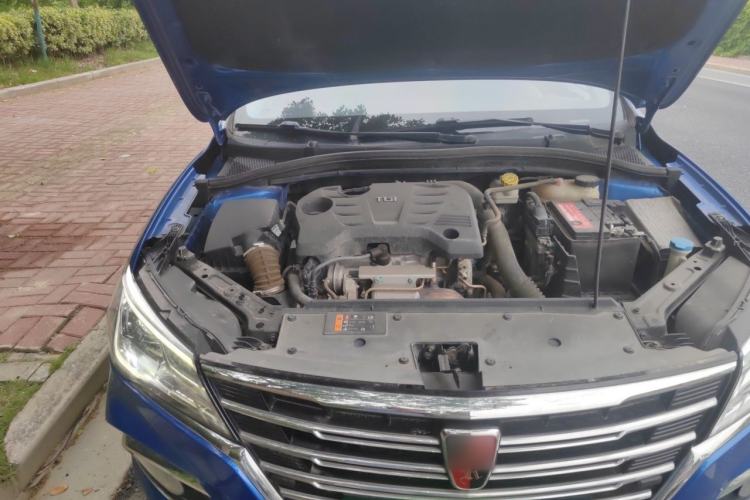 Used Roewe i5 2019 20T Automatic 4G Connect Luxury Flagship Edition Engine Bay Right