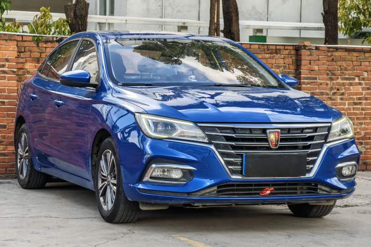 Used Roewe i5 2019 1.5L Manual 4G Connect Leehao Flagship Edition Exterior 2