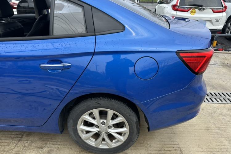 Used Roewe i5 2019 1.5L Manual 4G Connected Langyue Edition Exterior 5