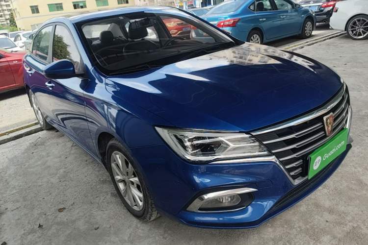 Used Roewe i5 2019 1.5L Automatic 4G Connected Langyue Edition Front Right 45 Deg