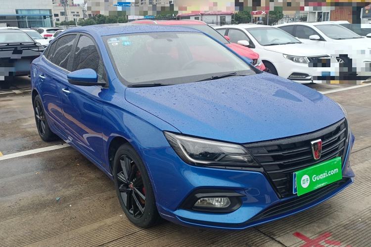 Used Roewe i5 2019 20T Automatic 4G Connect Luxury Flagship Edition Front Right 45 Deg