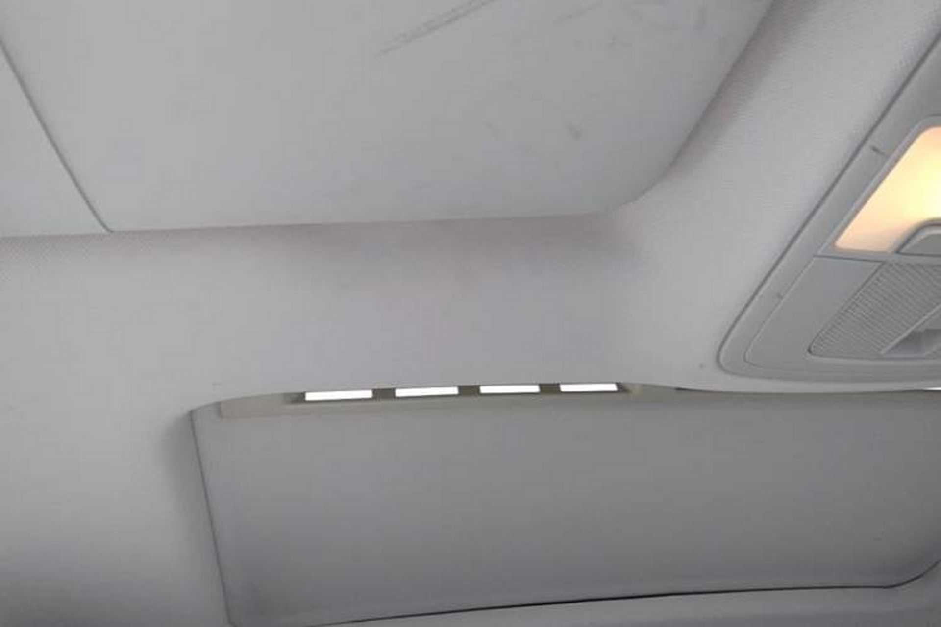 Used Roewe i5 2019 1.5L Manual 4G Connectable Langhao Edition Headliner