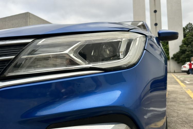 Used Roewe i5 2019 1.5L Automatic 4G Connected Linghao Edition Left Front Headlight