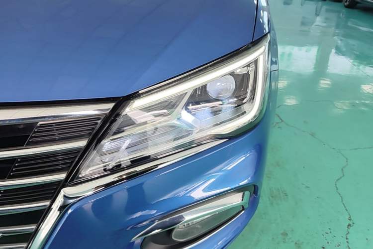 Used Roewe i5 2019 1.5L Automatic 4G Connected Linghao Flagship Edition Left Front Headlight
