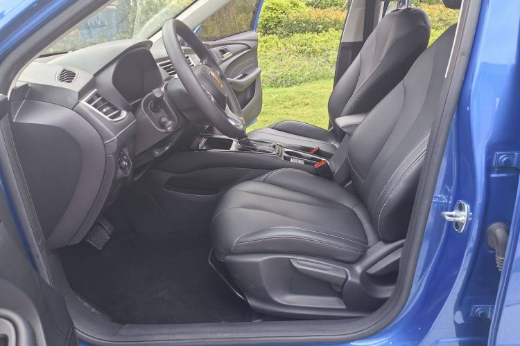 Used Roewe i5 2019 20T Automatic 4G Connect Luxury Flagship Edition Left Front Seat