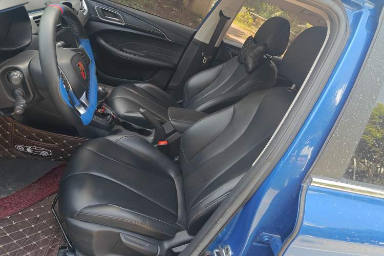 Used Roewe i5 2019 1.5L Manual 4G Connect Leehao Flagship Edition Left Front Seat