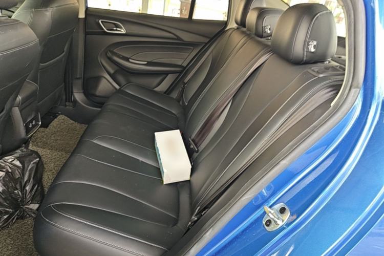 Used Roewe i5 2019 GL 20T Automatic 4G Connected & Ultra-Cool Play Edition Left Rear Seat