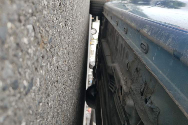 Used Roewe i5 2019 1.5L Manual 4G Connectable Langhao Edition Left Side Sill