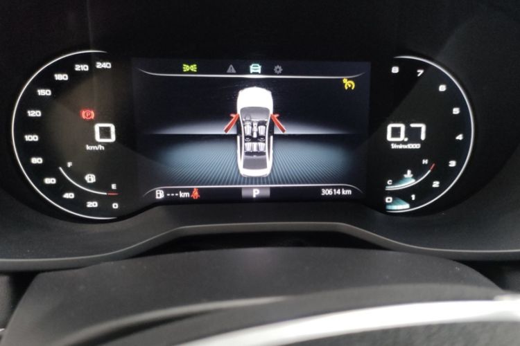 Used Roewe i5 2019 GL 20T Automatic 4G Connected & Ultra-Cool Play Edition Odometer Close Up