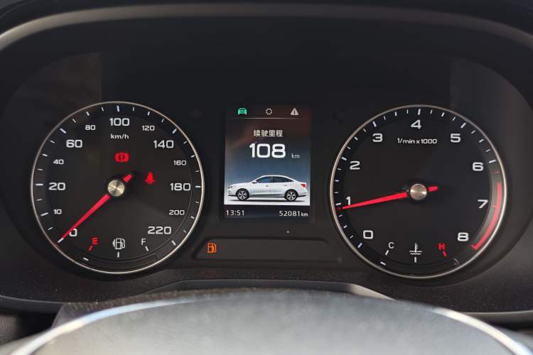 Used Roewe i5 2019 1.5L Manual 4G Connect Leehao Flagship Edition Odometer Close Up