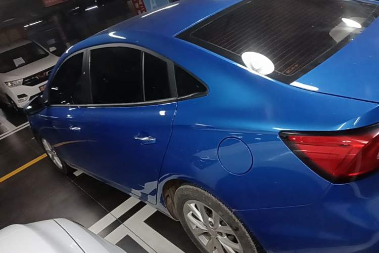 Used Roewe i5 2019 1.5L Automatic 4G Connected Linghao Edition Rear Left 45 Deg