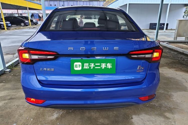 Used Roewe i5 2019 GL 20T Automatic 4G Connected & Ultra-Cool Play Edition Rear