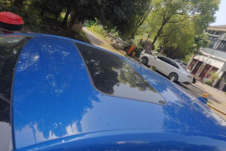 Used Roewe i5 2019 1.5L Manual 4G Connect Leehao Flagship Edition Roof