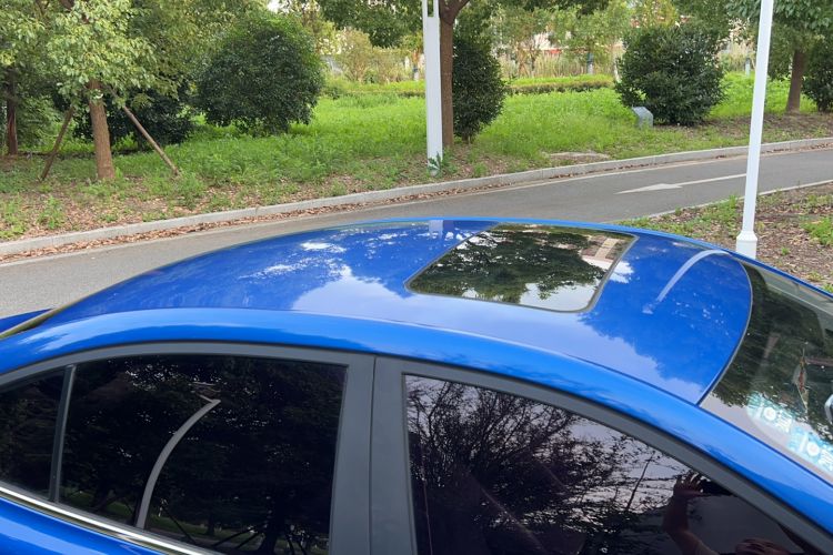 Used Roewe i5 2019 1.5L Automatic 4G Connected Linghao Flagship Edition Roof