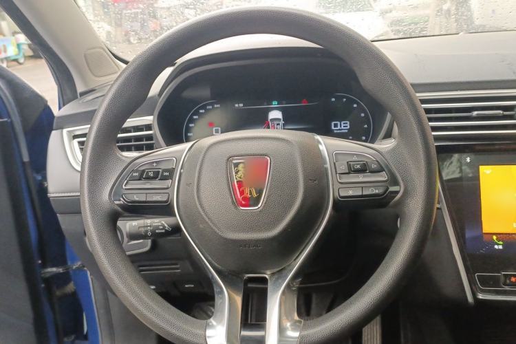 Used Roewe i5 2019 20T Automatic 4G Connected Supercharged Flagship Edition Steering Wheel