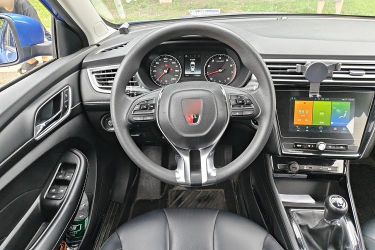 Used Roewe i5 2019 1.5L Manual 4G Connectable Langhao Edition Steering Wheel