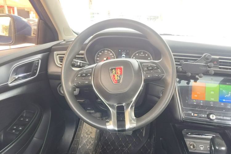 Used Roewe i5 2019 1.5L Automatic 4G Connected Langyue Edition Steering Wheel