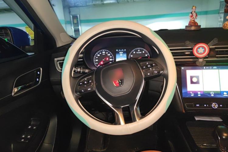 Used Roewe i5 2019 1.5L Automatic 4G Connected Langhao Edition Steering Wheel
