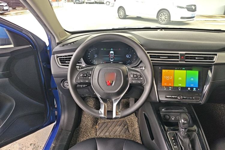 Used Roewe i5 2019 GL 20T Automatic 4G Connected & Ultra-Cool Play Edition Steering Wheel
