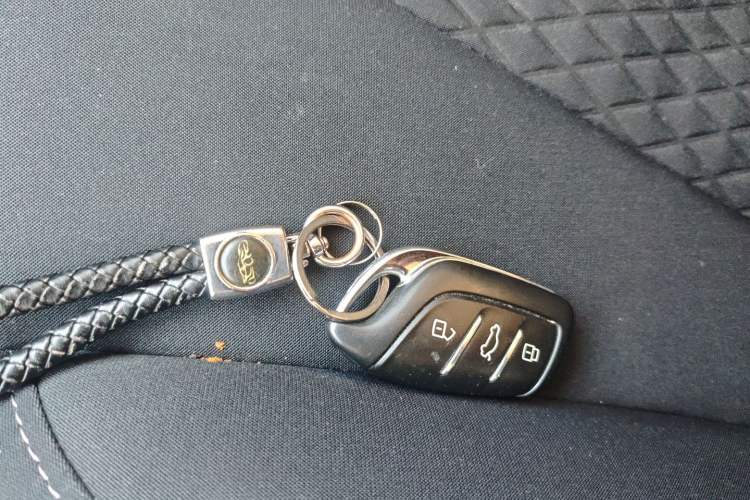 Used Roewe i5 2019 1.5L Automatic 4G Connected Linghao Edition Vehicle Key