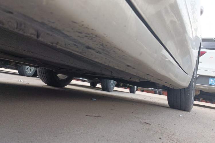 Used Roewe i5 2019 1.5L Manual 4G Connectable Langhao Edition Chassis Front Left