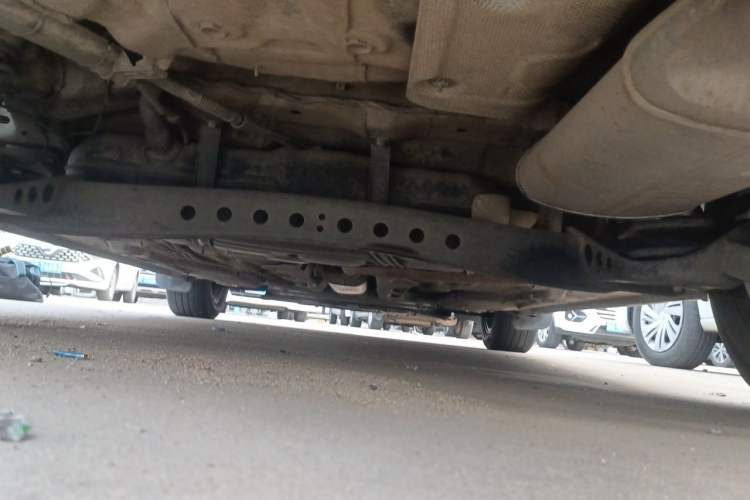Used Roewe i5 2019 1.5L Manual 4G Connectable Langhao Edition Chassis Rear