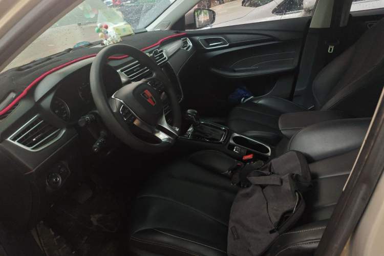 Used Roewe i5 2019 1.5L Automatic 4G Connected Linghao Flagship Edition Driver Seat