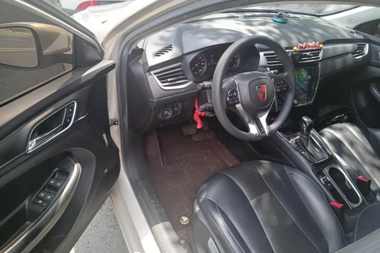 Used Roewe i5 2019 1.5L Automatic 4G Connected Langhao Edition Driver Seat