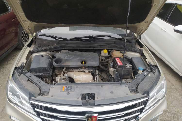 Used Roewe i5 2019 1.5L Automatic 4G Connected Langhao Edition Engine Bay