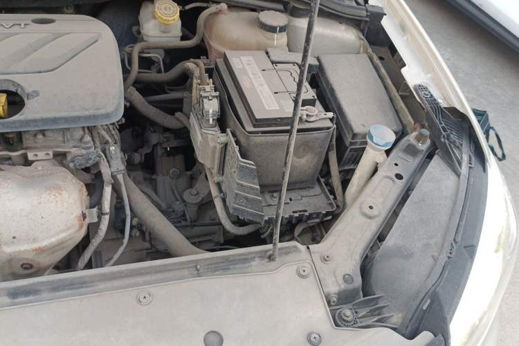 Used Roewe i5 2019 1.5L Manual 4G Connectable Langhao Edition Engine Bay Left