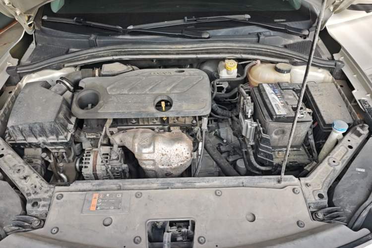 Used Roewe i5 2019 1.5L Automatic 4G Connected Langhao Edition Engine Bay