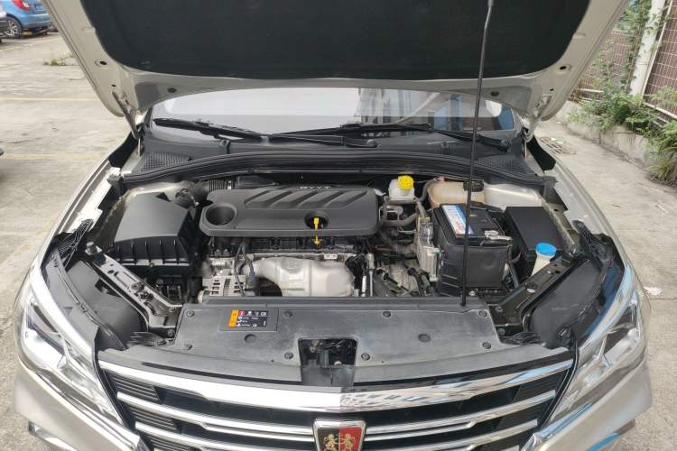 Used Roewe i5 2019 1.5L Automatic 4G Connected Langhao Edition Engine Bay