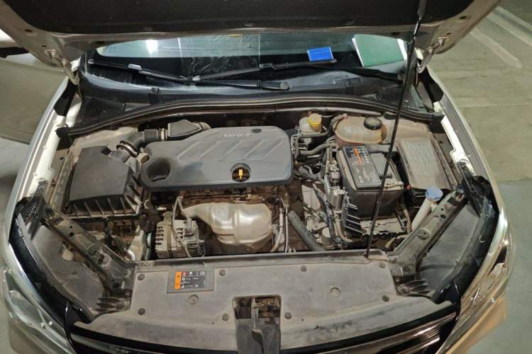Used Roewe i5 2019 1.5L Automatic 4G Connected Langhao Edition Engine Bay