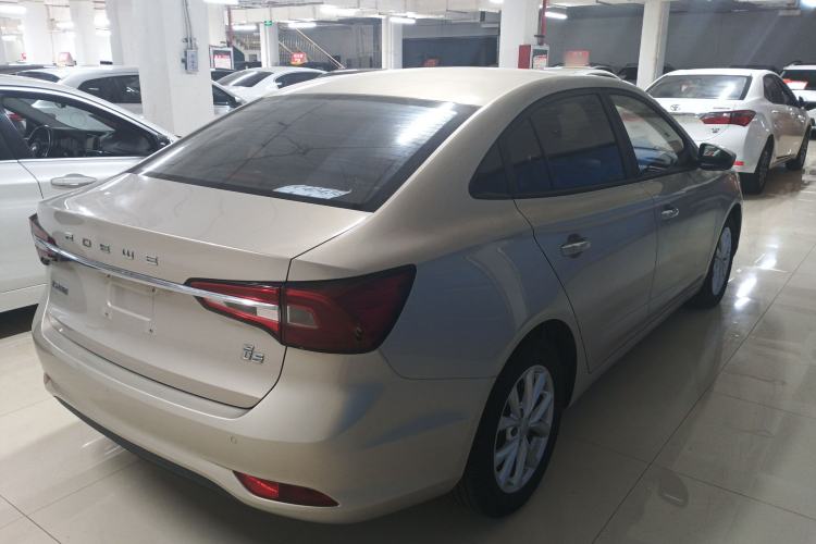 Used Roewe i5 2019 1.5L Manual 4G Connected Langyue Edition Exterior 5