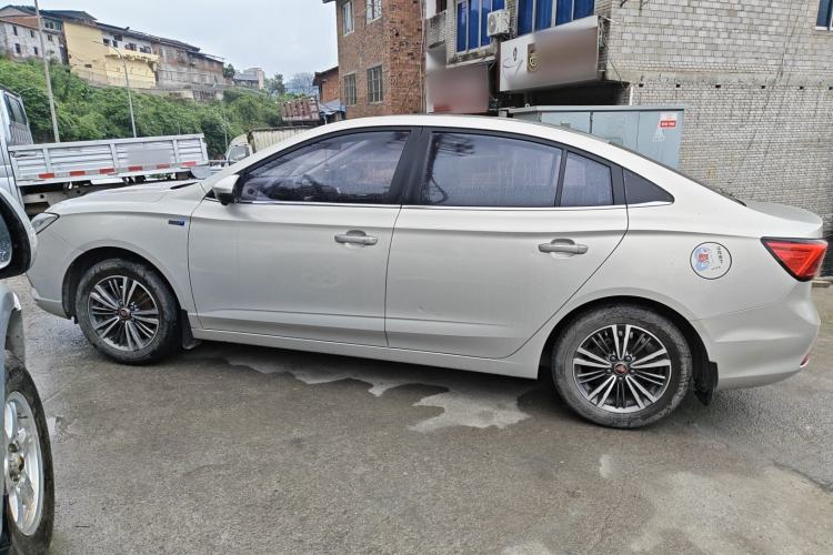 Used Roewe i5 2019 1.5L Automatic 4G Connected Langhao Edition Exterior 7
