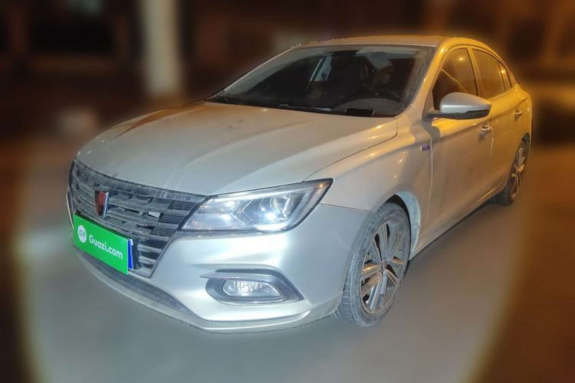 Used Roewe i5 2019 20T Automatic 4G Connected Supercharged Flagship Edition Front Left 45 Deg