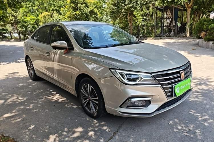 Used Roewe i5 2019 1.5L Automatic 4G Connected Langhao Edition Front Right 45 Deg