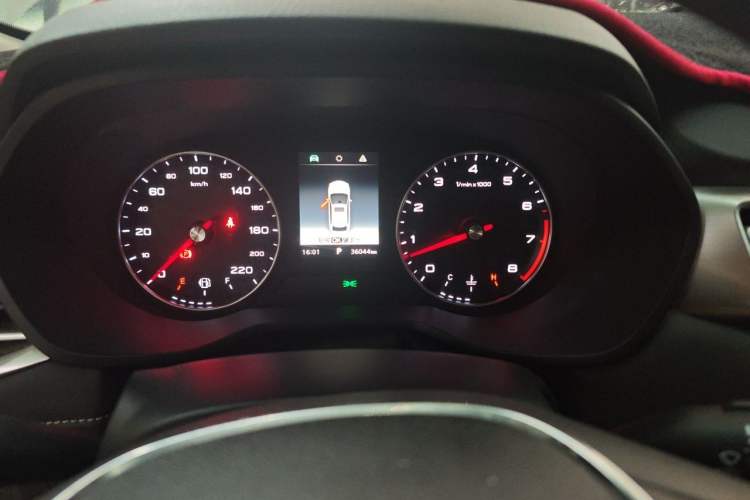 Used Roewe i5 2019 1.5L Automatic 4G Connected Linghao Flagship Edition Instrument Cluster