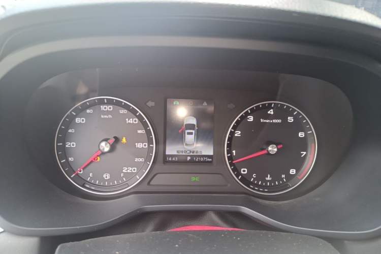 Used Roewe i5 2019 1.5L Automatic 4G Connected Langhao Edition Instrument Cluster