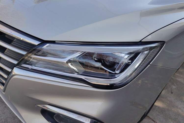 Used Roewe i5 2019 1.5L Manual 4G Connected Langyue Edition Left Front Headlight