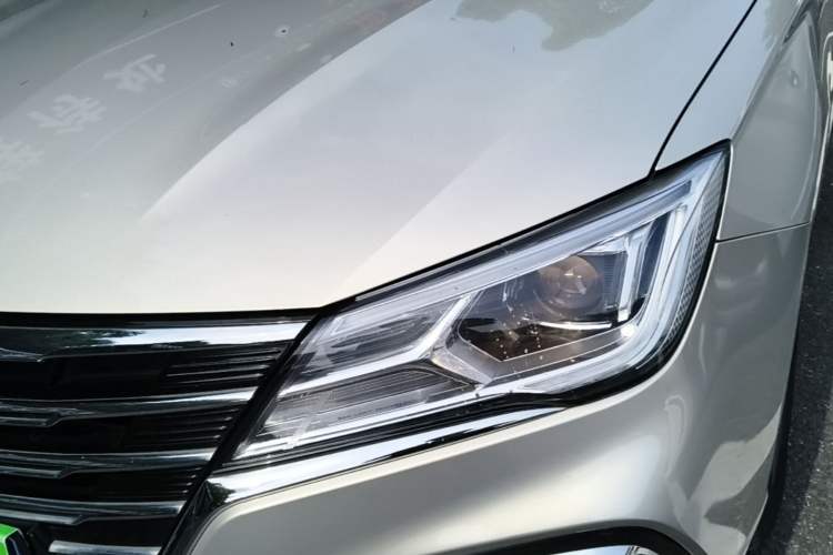 Used Roewe i5 2019 1.5L Automatic 4G Connected Langhao Edition Left Front Headlight