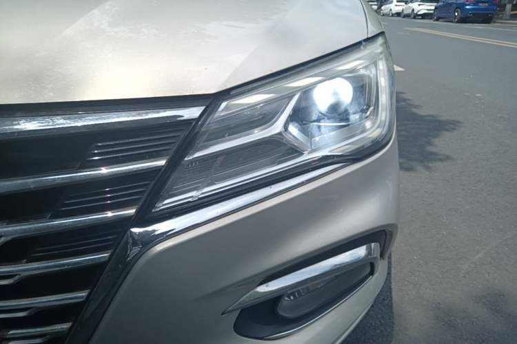 Used Roewe i5 2019 1.5L Automatic 4G Connected Langhao Edition Left Front Headlight