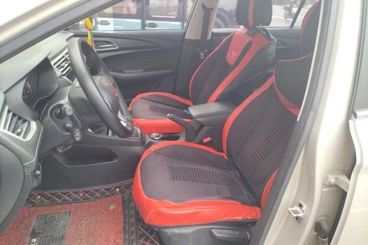 Used Roewe i5 2019 1.5L Manual 4G Connectable Langhao Edition Left Front Seat
