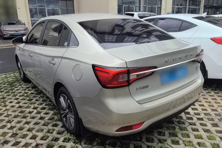 Used Roewe i5 2019 1.5L Automatic 4G Connected Langhao Edition Rear Left 45 Deg