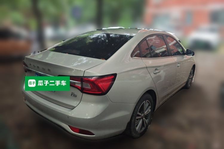 Used Roewe i5 2019 1.5L Automatic 4G Connected Linghao Flagship Edition Rear Right 45 Deg
