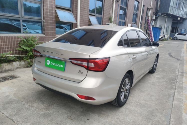 Used Roewe i5 2019 1.5L Automatic 4G Connected Langhao Edition Rear Right 45 Deg