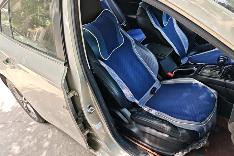 Used Roewe i5 2019 1.5L Automatic 4G Connected Langhao Edition Right Front Seat