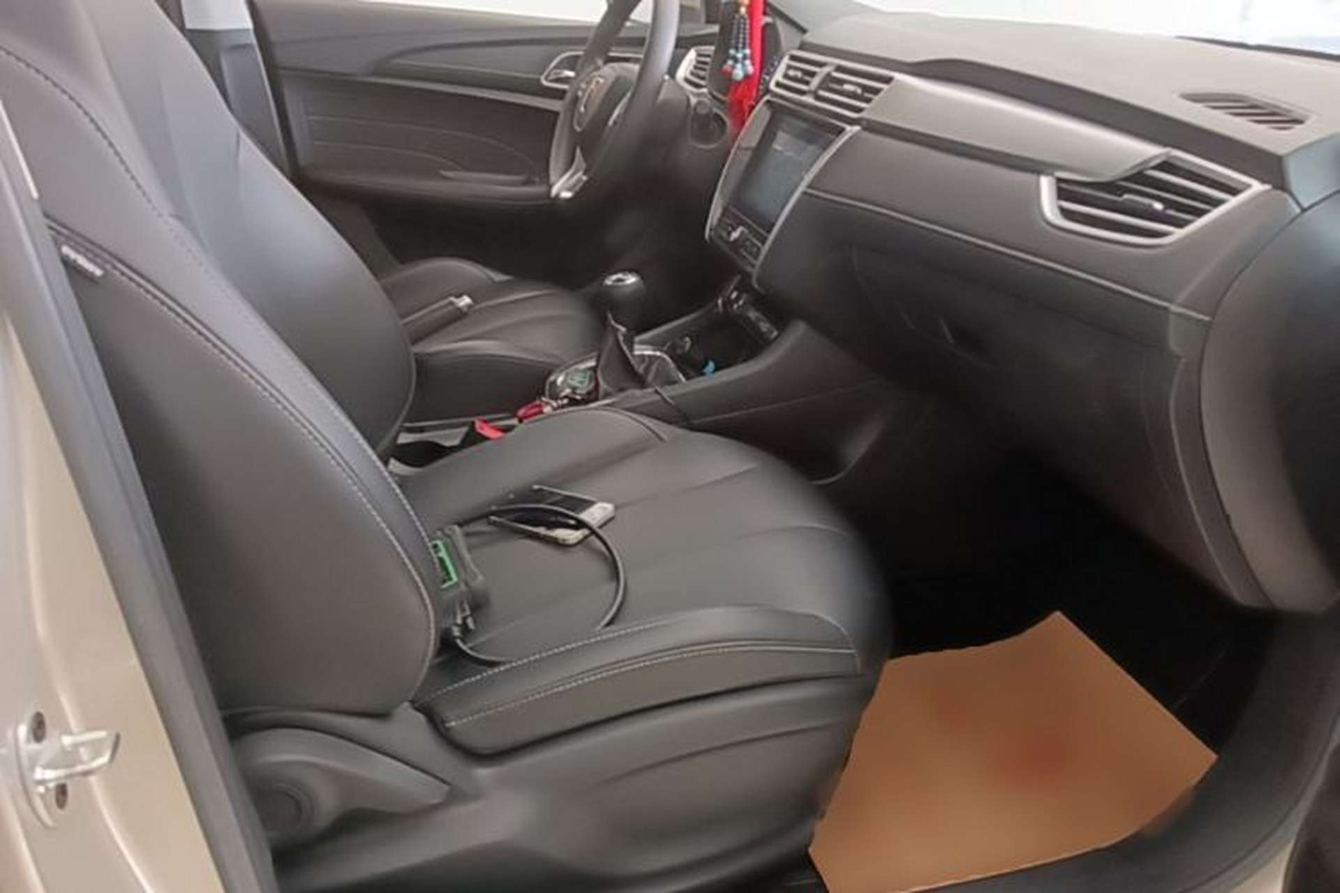 Used Roewe i5 2019 1.5L Manual 4G Connectable Langhao Edition Right Front Seat