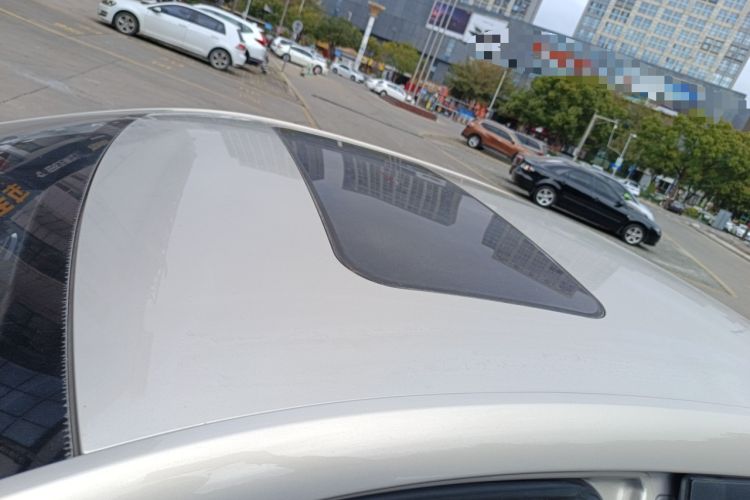 Used Roewe i5 2019 1.5L Automatic 4G Connected Langhao Edition Roof