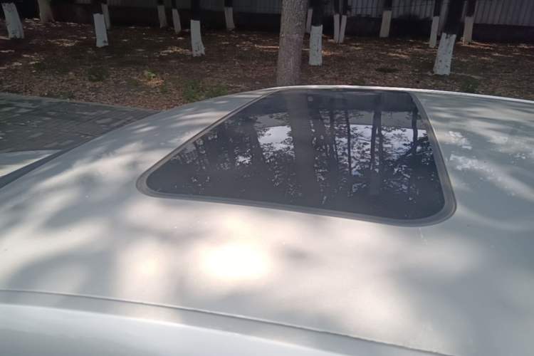 Used Roewe i5 2019 1.5L Automatic 4G Connected Langhao Edition Roof